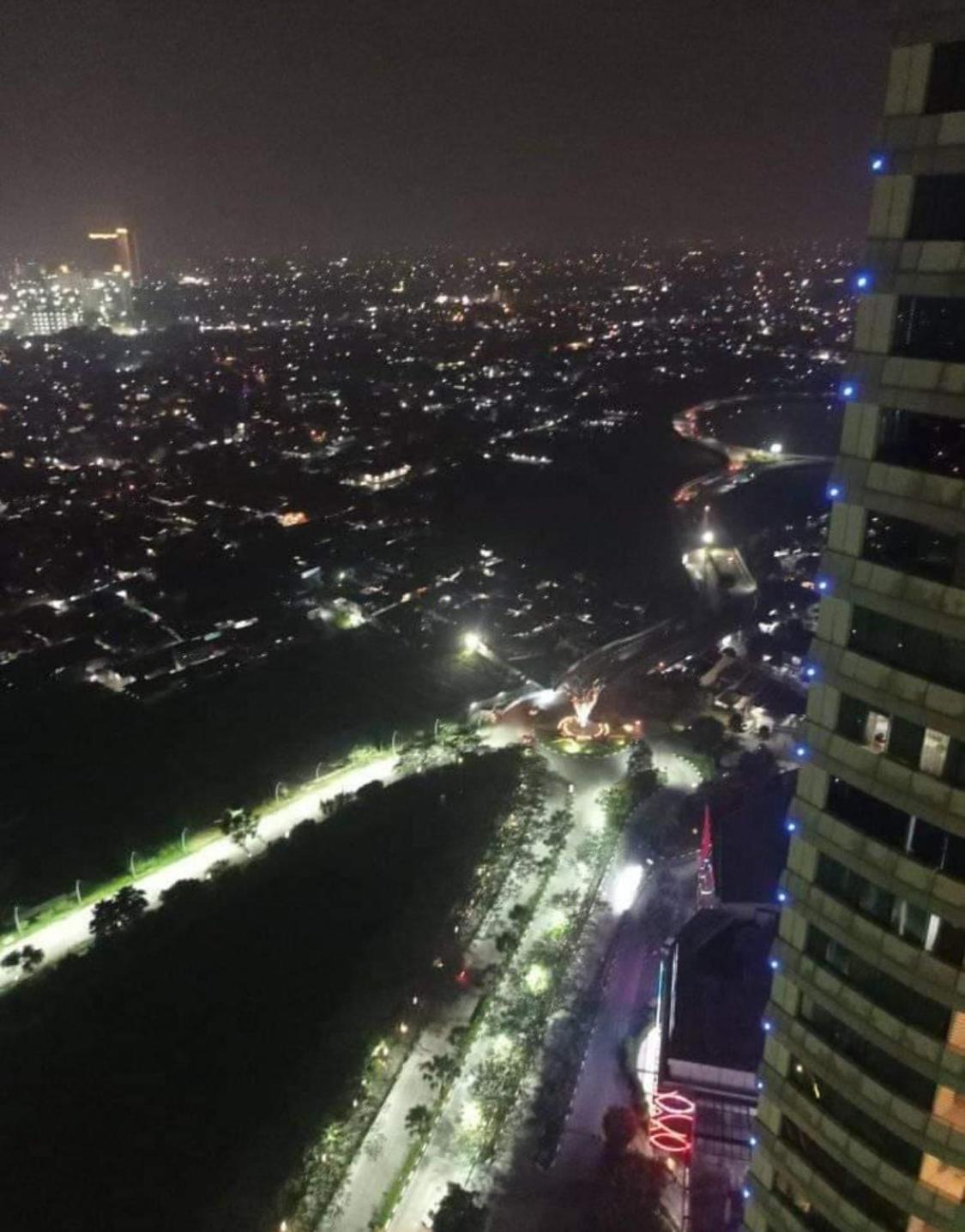 Ap Living Grand Kamala Lagoon Bekasi Exteriör bild